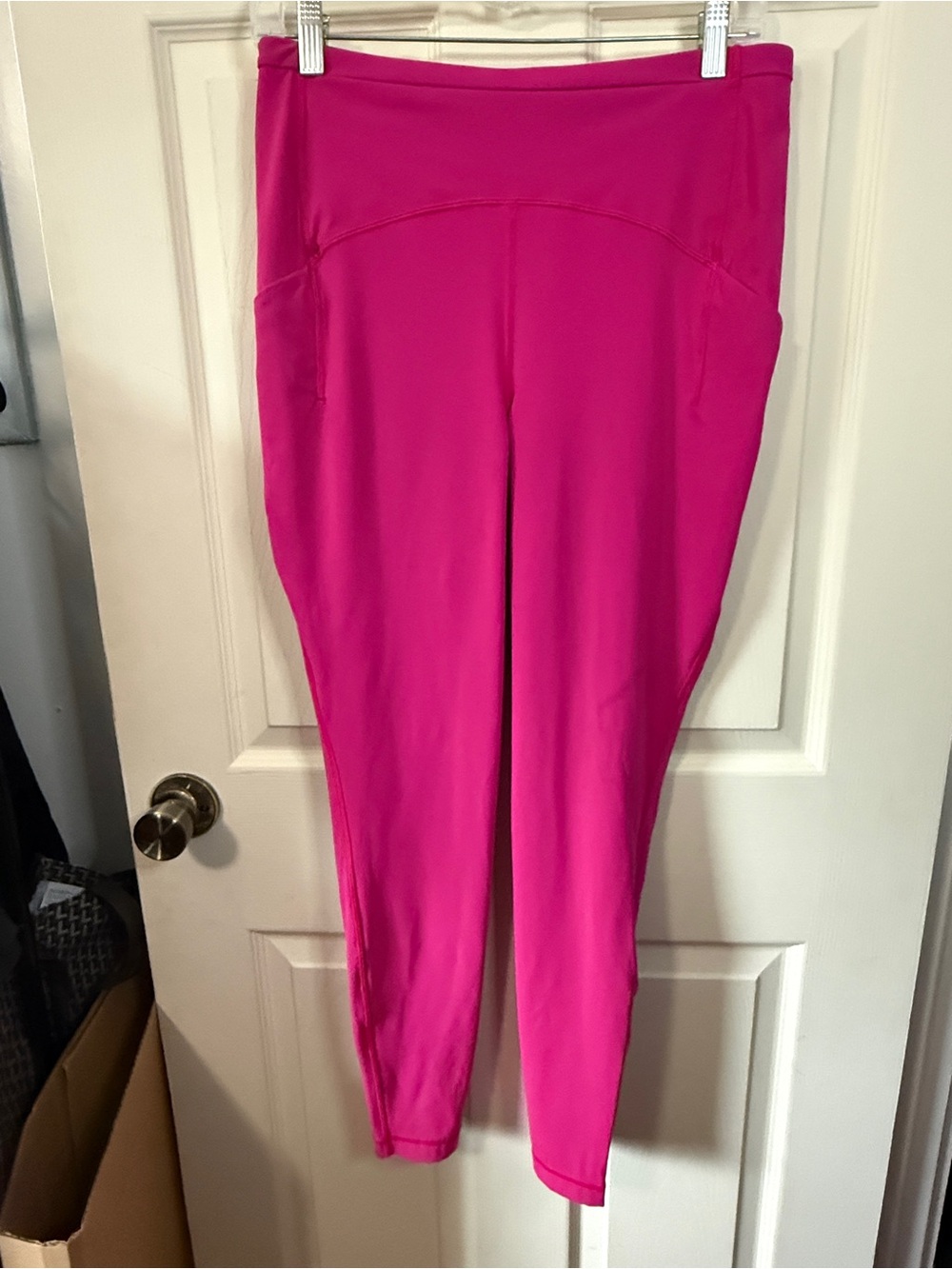 Lululemon High Waist Pink Leggings with Pockets Woman’s Size 10
